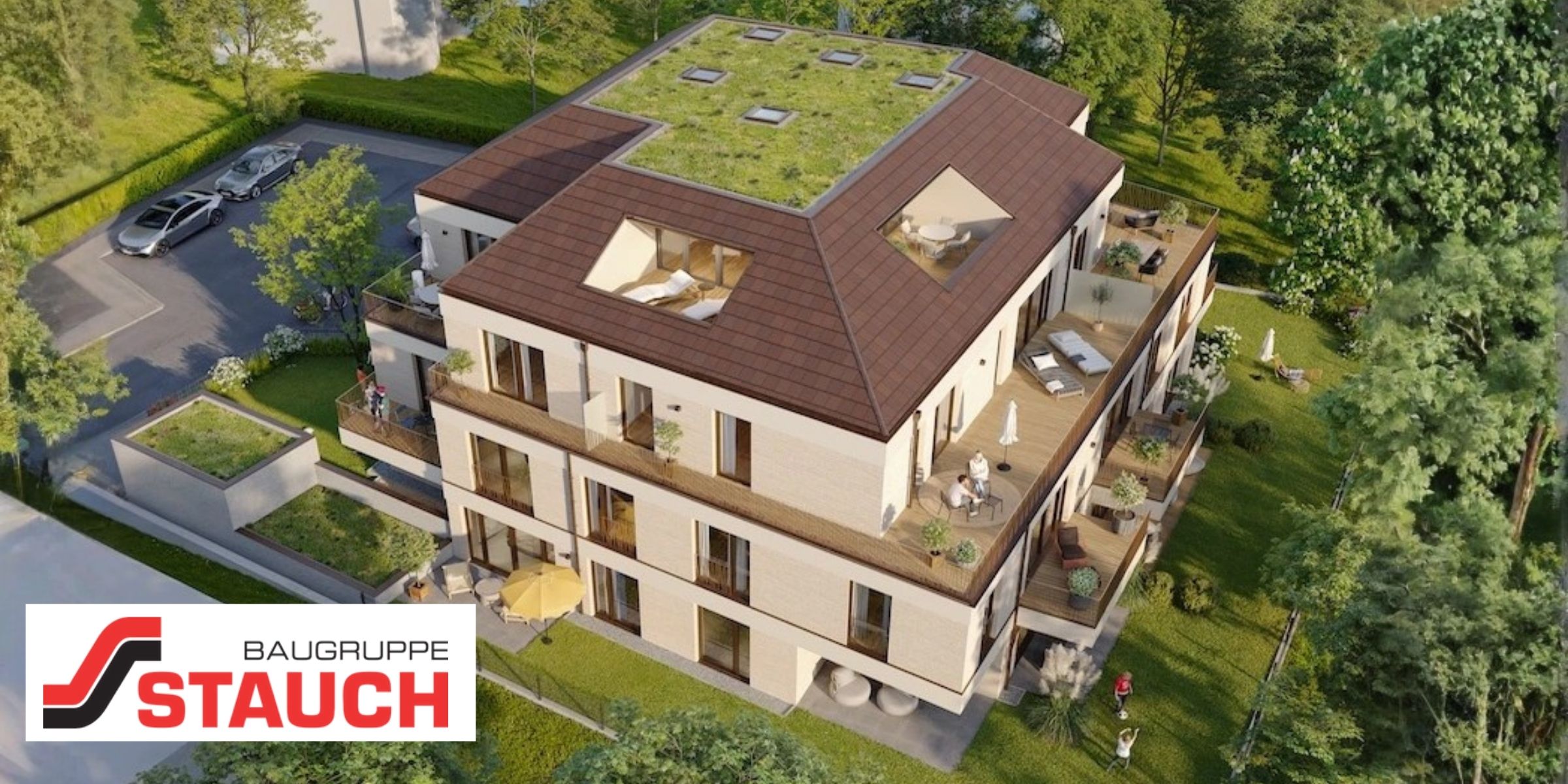 Individueller Sanierungsfahrplan – Energieberatung München vom Energieeffizienz-Experten Beispiel eines individuellen Sanierungsfahrplans für die energetische Sanierung einer Immobilie, erstellt von einem Energieeffizienz-Experten München mit Taschenrechner und Stift.